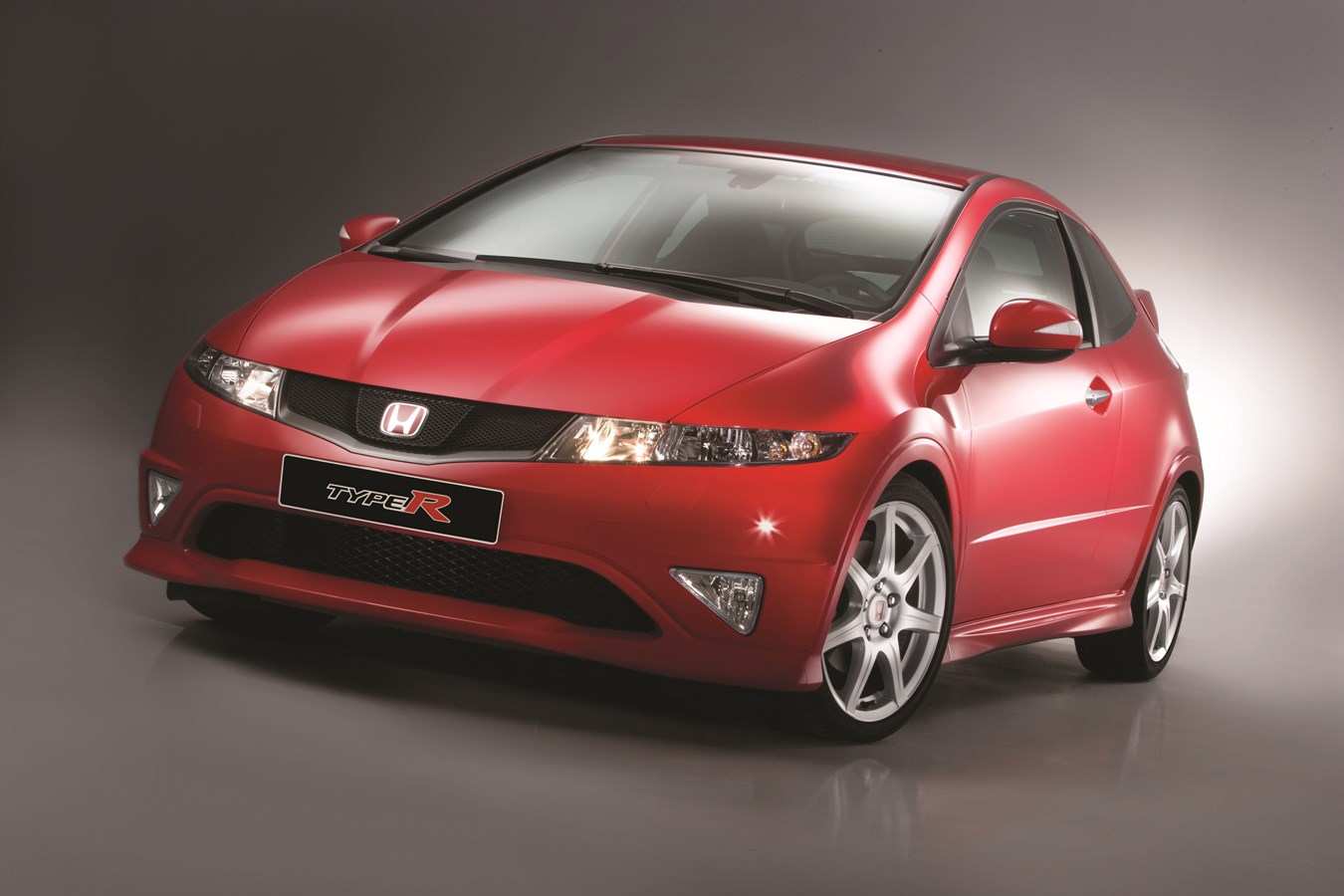 410197 HONDA CELEBRATES 25 YEARS OF THE CIVIC TYPE R
