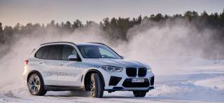 Η BMW iX5 Hydrogen σε τελικές χειμερινές δοκιμές κοντά στον Αρκτικό Κύκλο.