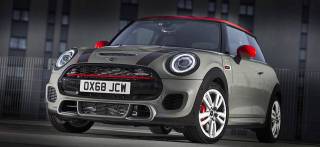 Τα MINI John Cooper Works και MINI John Cooper Works Cabrio συμμορφώνονται με το πρότυπο εκπομπών ρύπων Euro 6d-TEMP