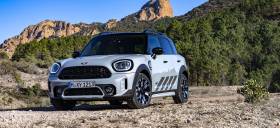 MINI Cooper S Countryman ALL4 Untamed Edition