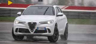 Χορεύοντας στον πάγο με Alfa Romeo Giulia και Stelvio