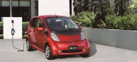 Η Mitsubishi Motors γιορτάζει μία δεκαετία με i-MiEV