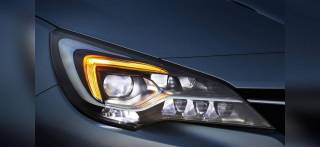 IntelliLux LED® matrix light απο την Opel